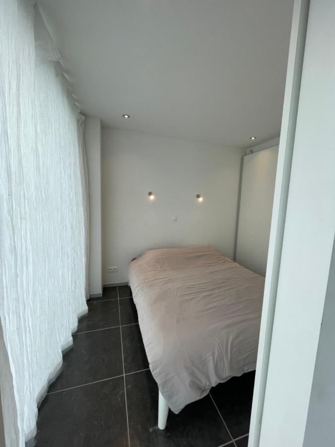 Nieuwbouw Appartement Op 450 Meter Van Het Strand. 브레데네 외부 사진